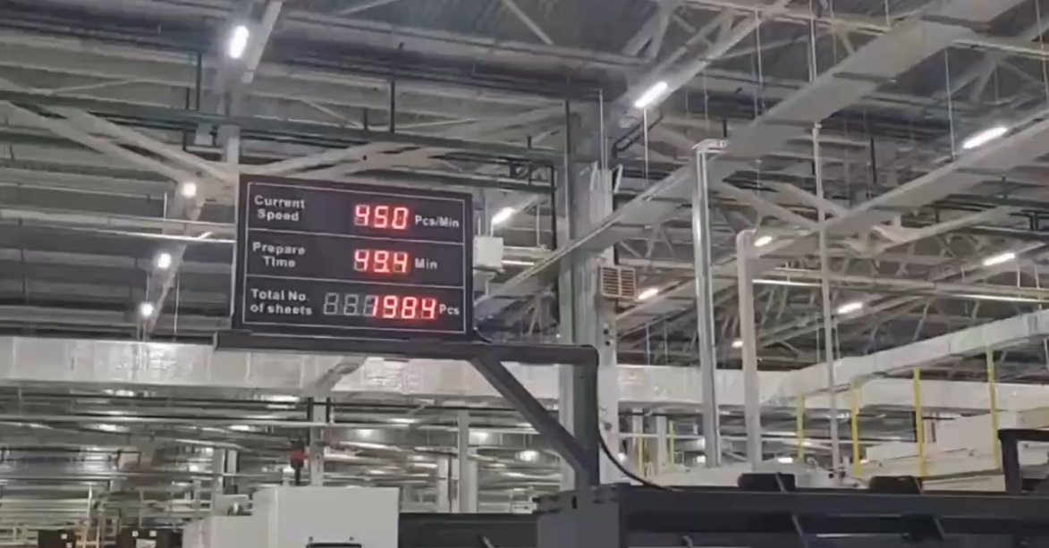 Shinko Super Alpha Full Servo Flekso Baskı Hat İçi Katlama Yapıştırma Makinesi